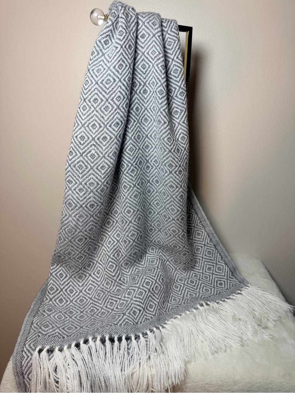Pedusa Peruvian Alpaca Wool Gray Diamond Pattern Woven Throw